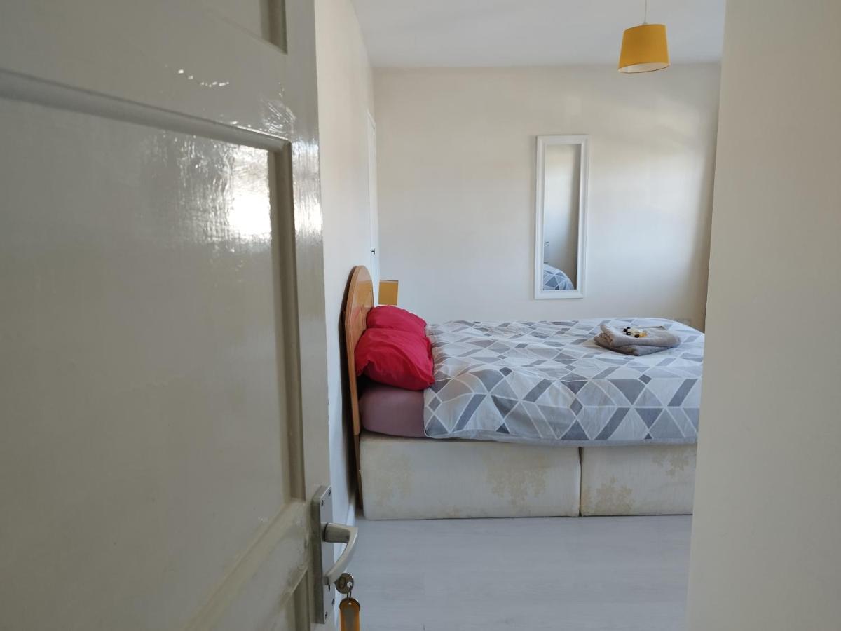 Pace Home Бристол Екстериор снимка